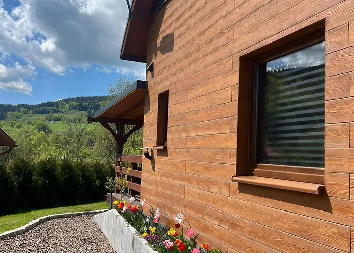 Luźnagro Góry Sowie Apartamento *